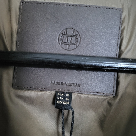 NWT! Massimo Dutti Velvet Puffer Jacket - Picture 4 of 9